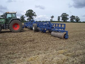 Edlington 16.3m Cambridge roll behind tractor